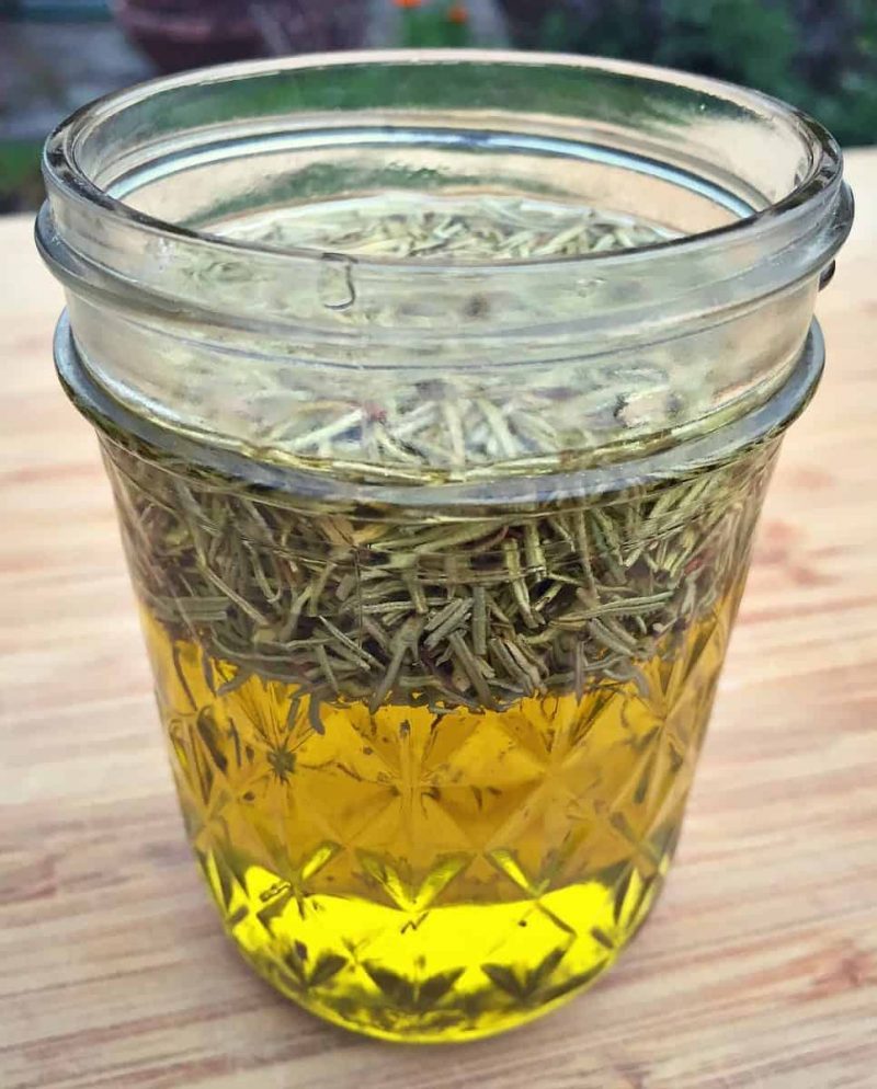 infused rosemary oil