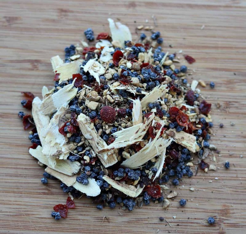 a pile of the dried herbs used in the herbal tea blend for immunity